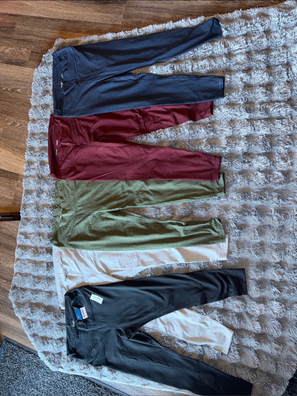 Old Navy Women’s Extra High Rise 7/8 Ankle Legging